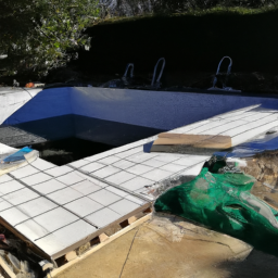Entretien de Piscine : Guide Pratique pour un Bassin Toujours Propre Peujard